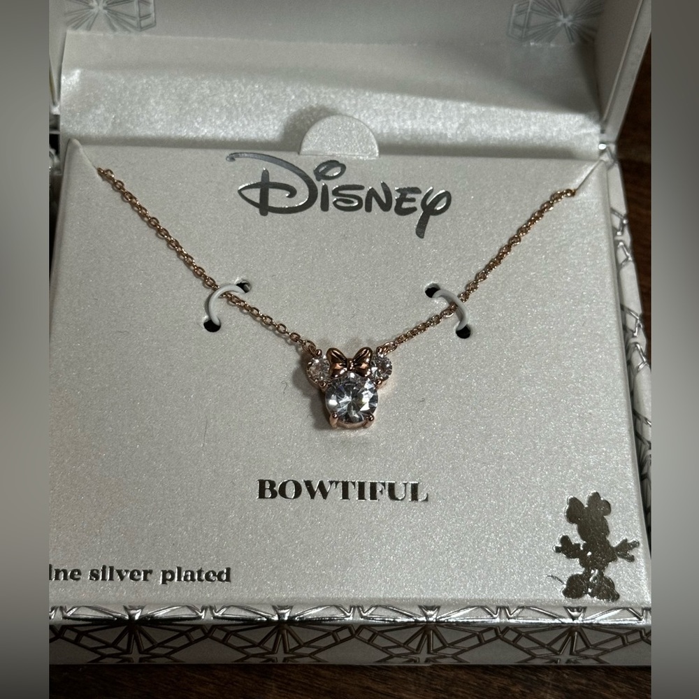 Disney's Minnie Rose Gold FlashPlated necklace - New